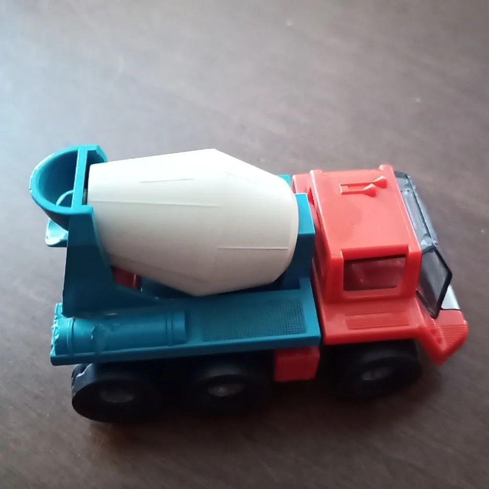 Vintage 1970s TONKA TOTES Cement Truck
